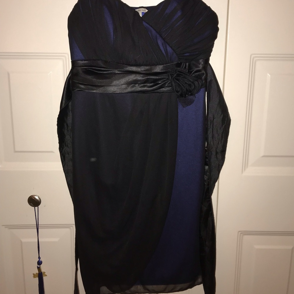 Charlotte Russe Black & blue short prom dress